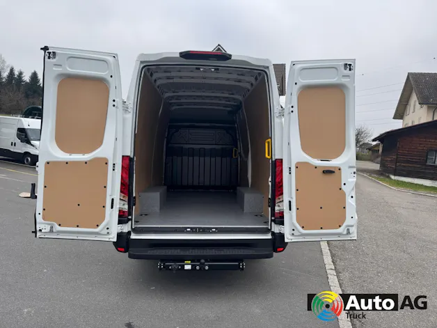 Iveco 35 S 16 A8 V