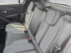 Peugeot 208 1.2 MHEV 110 Allure Premium - Bärn Edition