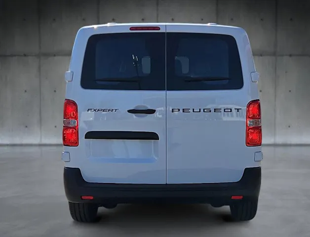 Peugeot Expert 2.2 HDi 150 S&S Standard EAT8