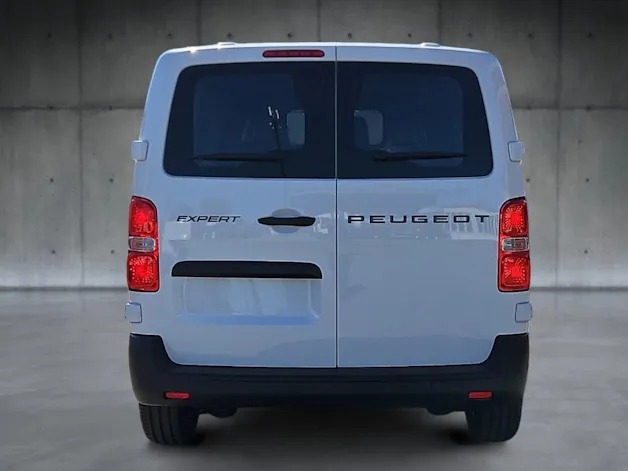 Peugeot Expert 2.2 HDi 150 S&S Standard EAT8