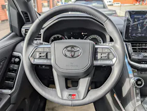 Toyota LAND CRUISER 300 GR SPORT V6 Diesel