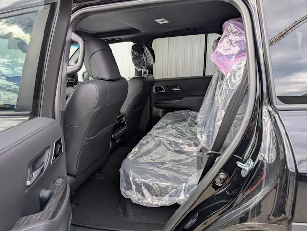 Toyota LAND CRUISER 300 GR SPORT V6 Diesel