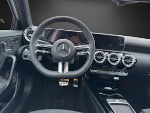 Mercedes-Benz A 250 e EQ Star 8G-DCT