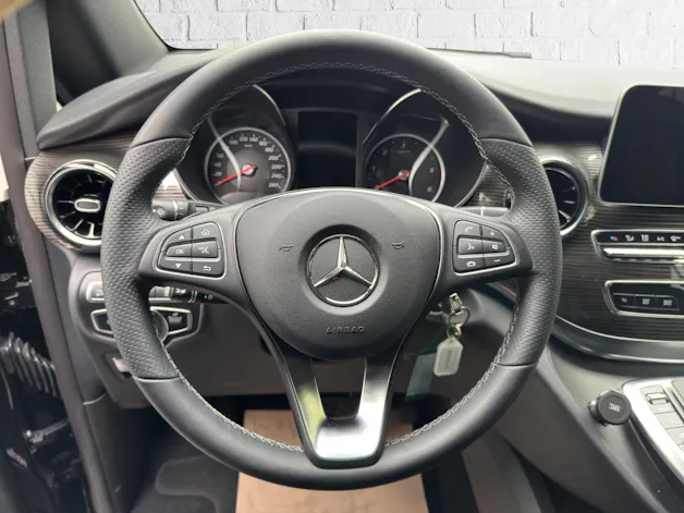 Mercedes-Benz V 250 d extralang Avantgarde 4Matic 9G-Tronic