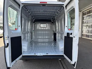 Opel MOVANO KASTENWAEGN 2.2 L 3,3 T L3 4035 H2