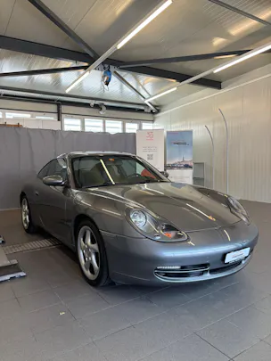 Porsche 911 Carrera 4