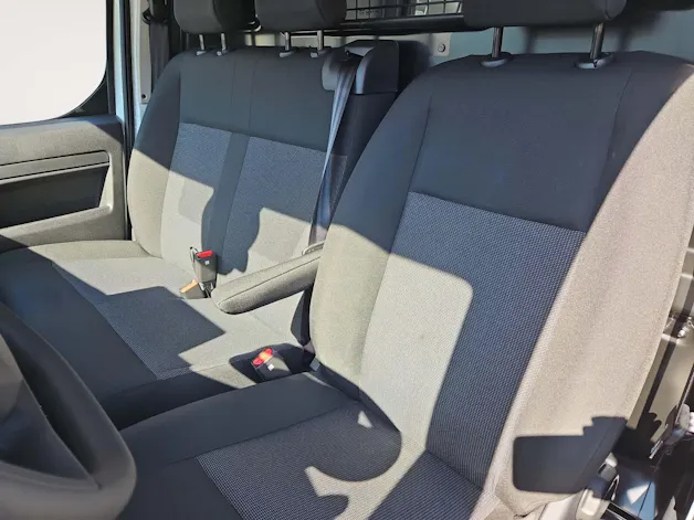 Peugeot Expert 2.0 BlueHDi 145 S&S Standard EAT8