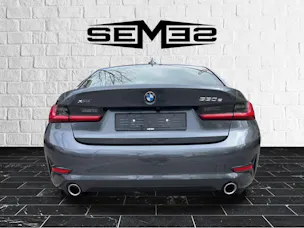 BMW 330e xDrive Sport Line Steptronic