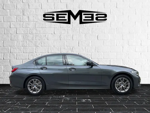 BMW 330e xDrive Sport Line Steptronic