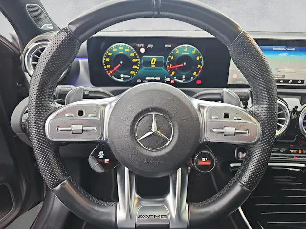 Mercedes-Benz A 45 S AMG 4Matic+ Speedshift