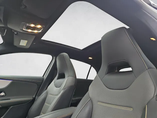 Mercedes-Benz A 45 S AMG 4Matic+ Speedshift
