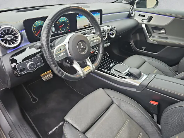Mercedes-Benz A 45 S AMG 4Matic+ Speedshift