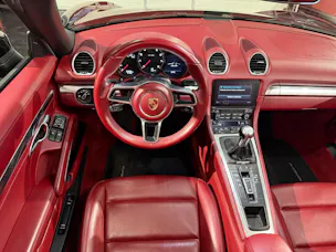 Porsche 718 Boxster 2.0