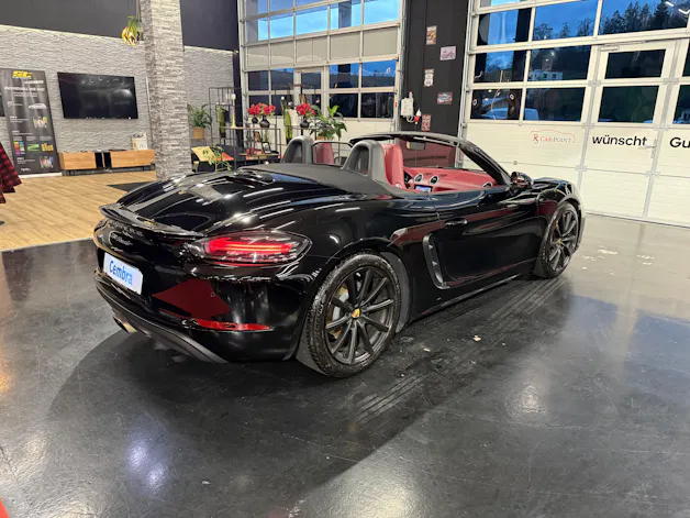 Porsche 718 Boxster 2.0