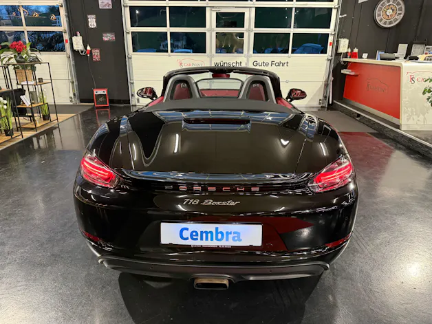 Porsche 718 Boxster 2.0