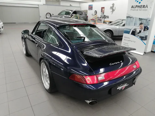 Porsche 911 Carrera 4