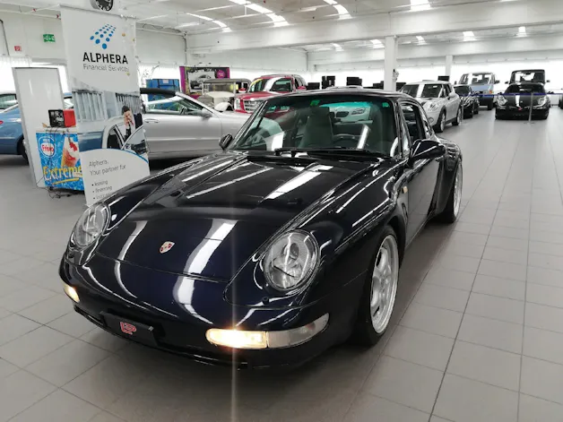 Porsche 911 Carrera 4