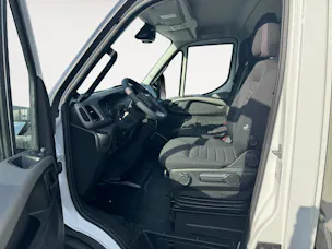 Iveco Daily Brücke m.Verdeck+Hebebühne