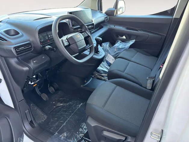 Fiat Doblo 1.2 PureTech EASY PRO Verglast