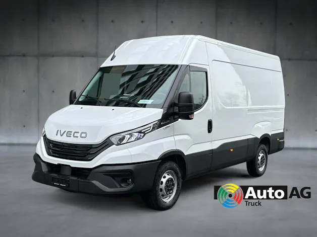 Iveco 35S18HA8
