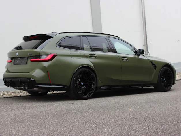 BMW M3 Touring xDrive Competition Individual frozen urban green *1.9%-LEASINGAKTION* 🏖️JUNI-ANGEBOT🏖️