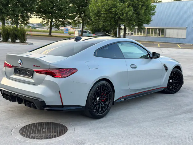BMW M4 CSL Coupé