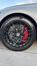 BMW M4 CSL Coupé