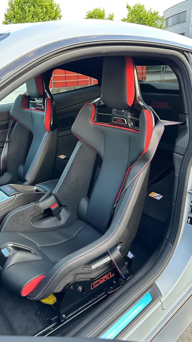 BMW M4 CSL Coupé