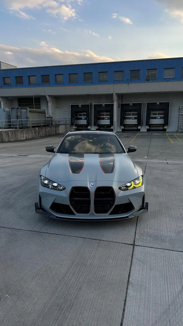 BMW M4 CSL Coupé