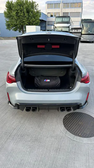 BMW M4 CSL Coupé