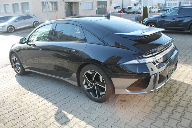 Hyundai Ioniq 6 77kWh Launch Edition 2WD