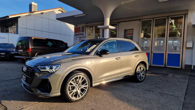 Audi Q3 45 TFSI e S line S-tronic