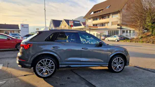 Audi Q3 45 TFSI e S line S-tronic
