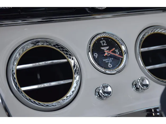 Bentley Continental GTC 4.0 V8 PHEV Speed 782 PS