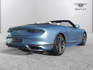 Bentley Continental GTC 4.0 V8 PHEV Speed 782 PS