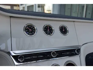 Bentley Continental GTC 4.0 V8 PHEV Speed 782 PS