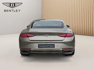 Bentley Continental GT 4.0 V8 PHEV Speed 782 PS/ 1.9 % Leasing möglich
