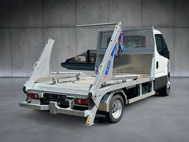 Iveco eDaily 50C14E mit Wechselladekipper WELAKI