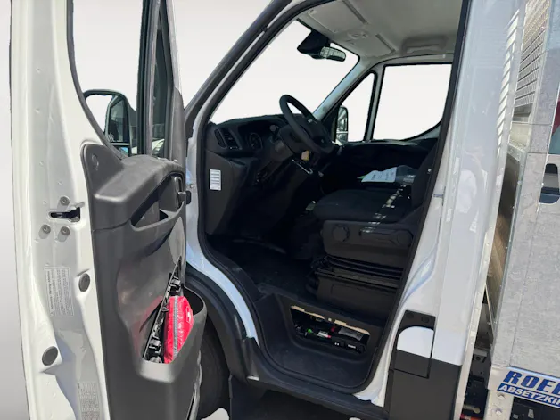 Iveco eDaily 50C14E mit Wechselladekipper WELAKI