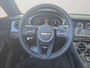 Bentley Continental GTC 4.0 V8 PHEV Speed 782 PS/ 1.9 % Leasing möglich