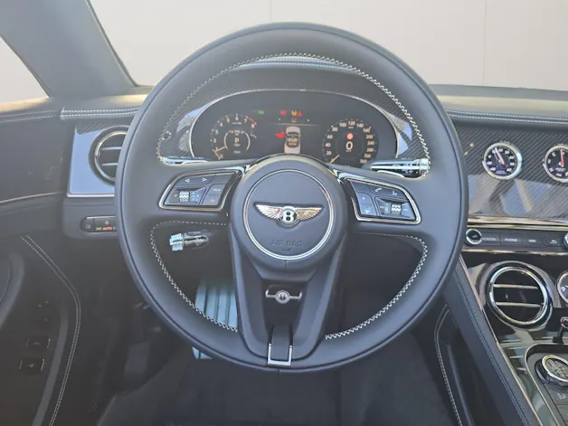 Bentley Continental GTC 4.0 V8 PHEV Speed 782 PS/ 1.9 % Leasing möglich