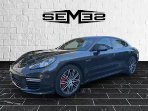 Porsche Panamera Turbo 4.8 PDK