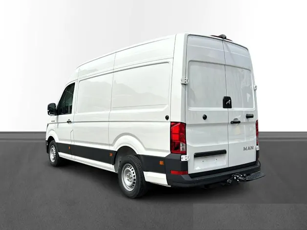 MAN TGE 3.180 Standard 4x4 Automat