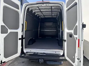 MAN TGE 3.180 Standard 4x4 Automat