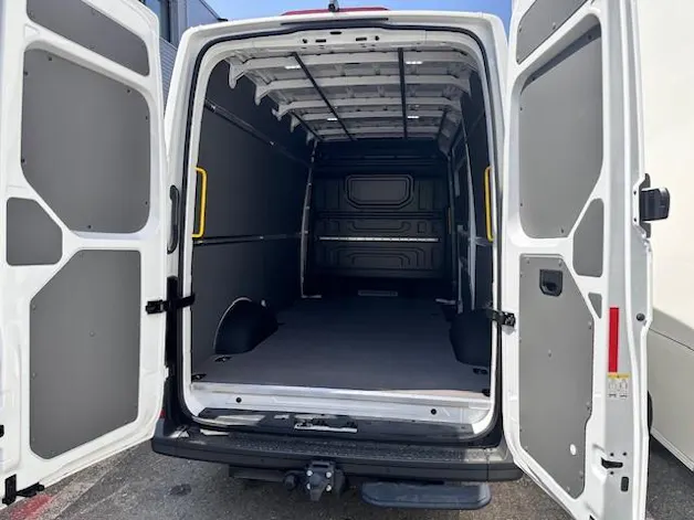 MAN TGE 3.180 Standard 4x4 Automat