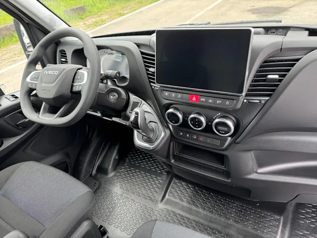 Iveco 35S16A8 Koffer/Hebebühne