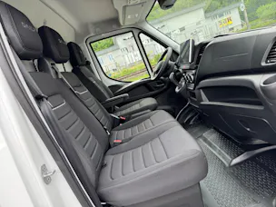 Iveco 35S16A8 Koffer/Hebebühne