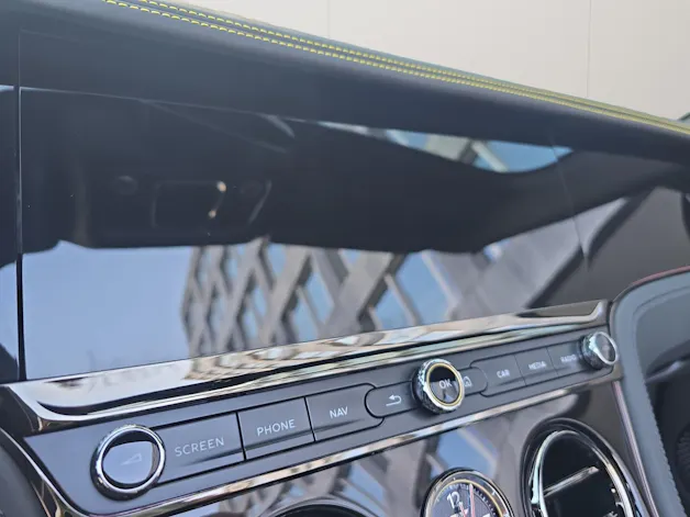 Bentley Continental GTC 4.0 V8 PHEV Black Edition 680 PS/ 1.9 % Leasing möglich