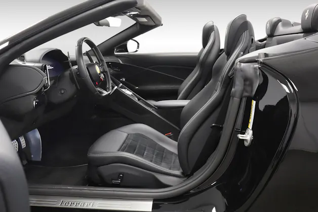 Ferrari Roma Spider