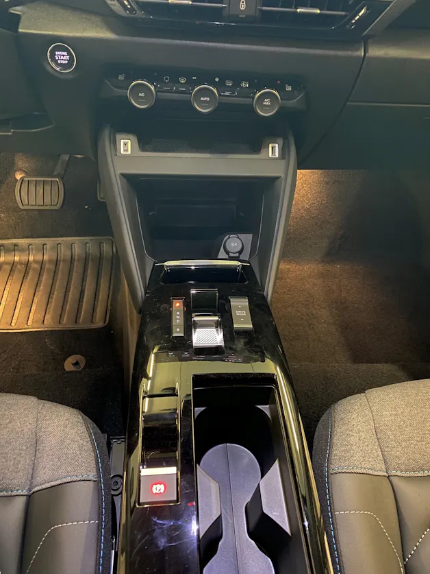 Citroën C4 X 100 kW Shine